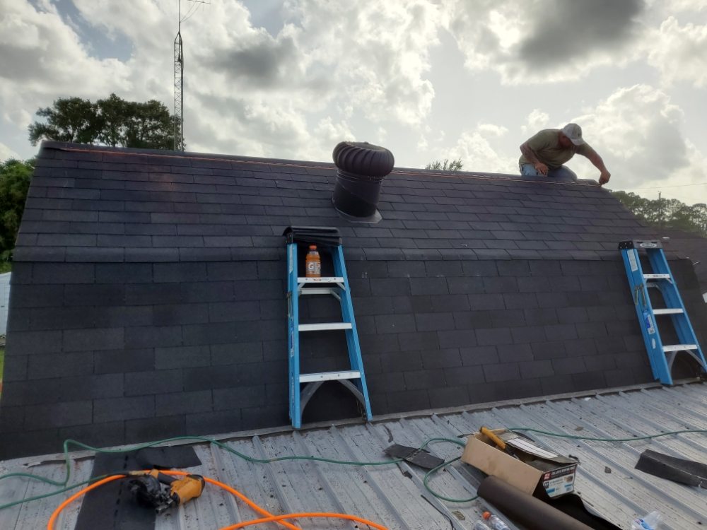 Slide of Billiot's Roofing & Carpentry