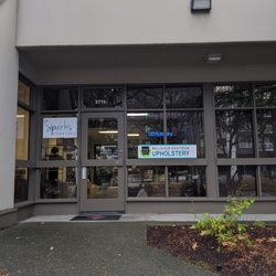 Best Furniture Upholstery Shops Near Me - August 2021: Find Nearby