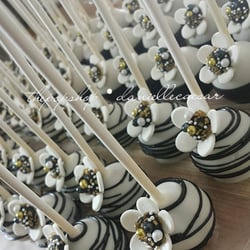 The Pop Shop - Elegant Cake Pops !