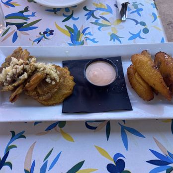 Lola's Lounge - Sweet and savory plantains - Spanish Near Me - Sacramento, California