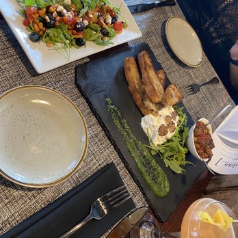 Plas Food and Drink - New American Near Me - Columbus, Ohio