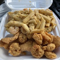 Lee's Seafood & Grille - Shrimp & fish with shrimp fettuccine