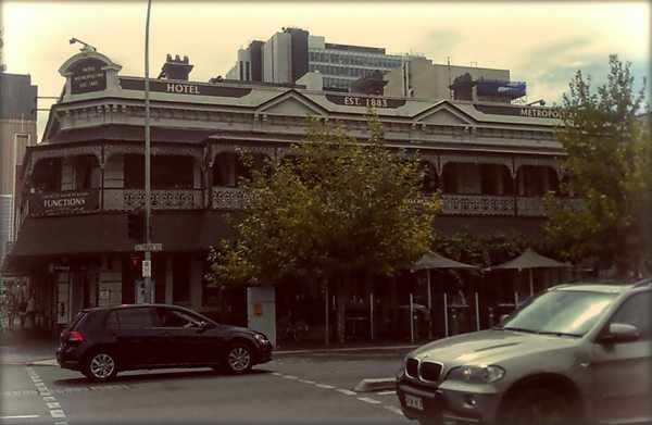 The Hotel Metropolitan by null