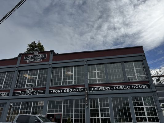 Fort George Brewery by null