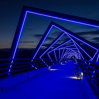 Travel Iowa - High Trestle Trail Bridge - Travel Services Near Me - Des Moines, Iowa Travel Iowa - High Trestle Trail Bridge - Travel Services Near Me - Des Moines, Iowa