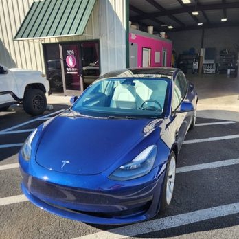 Optic Kleer - Tesla windshield replacement - Auto Glass Services Near Me - St. Augustine, Florida Optic Kleer - Tesla windshield replacement - Auto Glass Services Near Me - St. Augustine, Florida