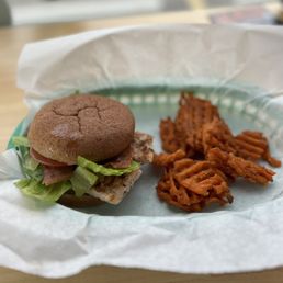 Clean Eatz Burger