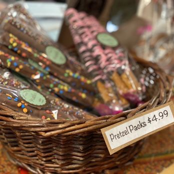 Murtle’s Handmade Chocolates - Hand dipped chocolate pretzels. - Chocolatiers & Shops Near Me - Owosso, Michigan Murtle’s Handmade Chocolates - Hand dipped chocolate pretzels. - Chocolatiers & Shops Near Me - Owosso, Michigan