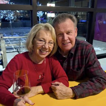 Split Rail Winery - Wine Tasting Room Near Me - Garden City, Idaho
