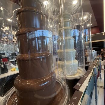 Melt N Dip - Desserts Near Me - Carmel, Indiana Melt N Dip - Desserts Near Me - Carmel, Indiana