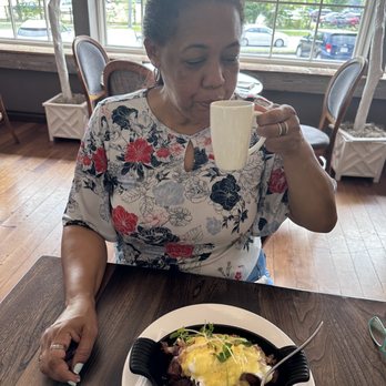Flour Mill Scratch Kitchen Restaurant - Skillet - Canadian (New) Near Me - Niagara Falls, Ontario