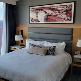 Comfortable, beautiful rooms. Comfortable, beautiful rooms.