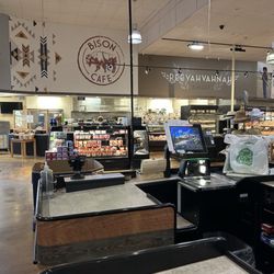 Ute Plaza Supermarket