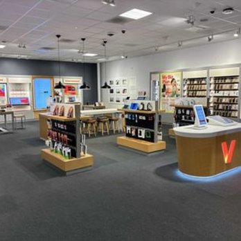 Verizon - Mobile Phones Near Me - Modesto, California Verizon - Mobile Phones Near Me - Modesto, California
