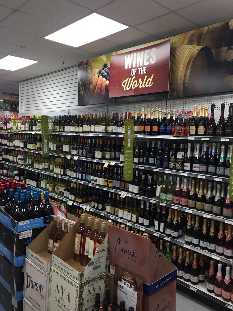 AAFES CLASS SIX - Updated December 2024 - 12 Photos - 2490 7th St, San