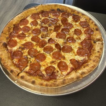 Guys Pizza Amore - Pepperoni Pizza - Pizza Near Me - Arnold, Missouri Guys Pizza Amore - Pepperoni Pizza - Pizza Near Me - Arnold, Missouri