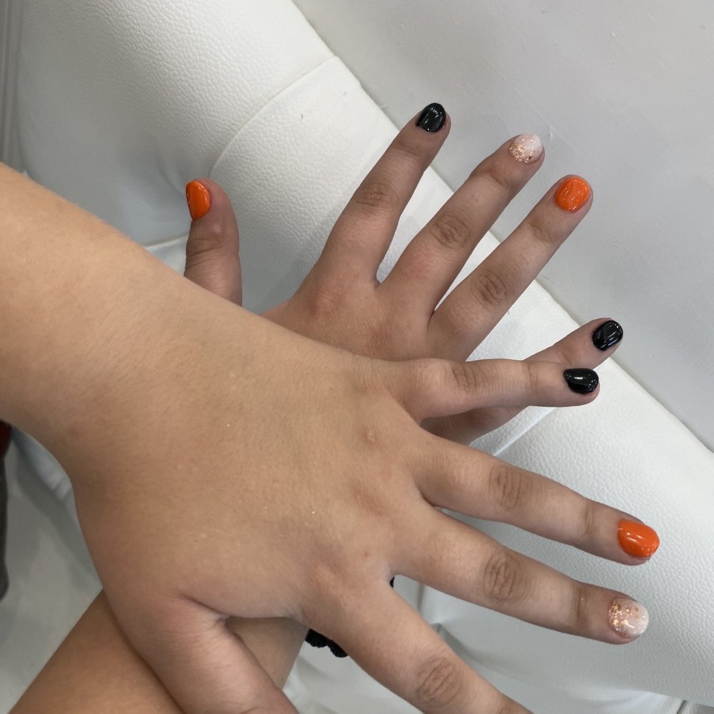 The Nail Logic - Dip- a little Halloween/Fall nails - Nail Salons Near Me - Gilbert, Arizona The Nail Logic - Dip- a little Halloween/Fall nails - Nail Salons Near Me - Gilbert, Arizona