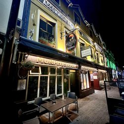 Murphy's - Outside