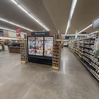 Safeway - Grocery Near Me - Vail, Colorado