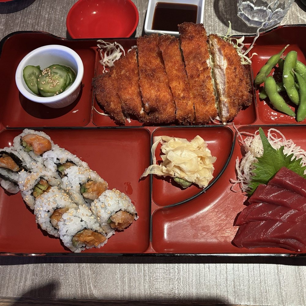 Sushi Sen - Bento combo (maguro sashimi, spicy hamachi sushi, and chicken katsu) - Sushi Bars Near Me - Scottsdale, Arizona Sushi Sen - Bento combo (maguro sashimi, spicy hamachi sushi, and chicken katsu) - Sushi Bars Near Me - Scottsdale, Arizona