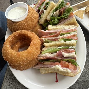 Lodi Beer Co - LBC's Club - Breweries Near Me - Lodi, California