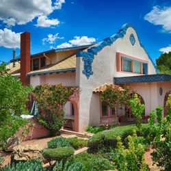 Calumet & Arizona Guest House