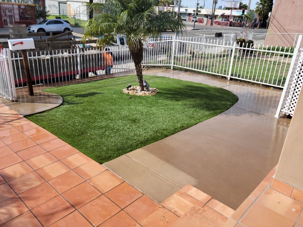 Slide of Soto's Quality Construction