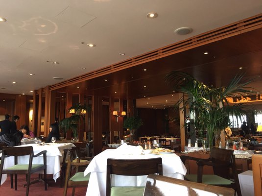 Girandole Park Hyatt by null