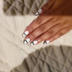 "Gel manicure plus design "