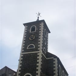 Moot Hall - Moot Hall with its one handed clock