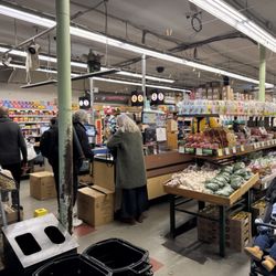 Donald's Market - Checkout area~