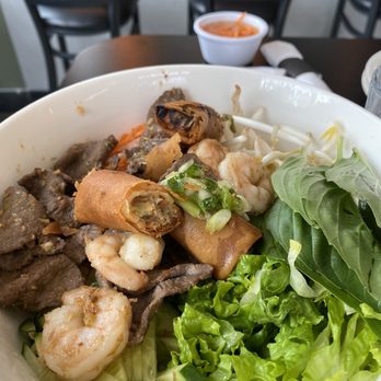 Pho Real Kitchen & Bar - Vermicelli Bowl - Asian Fusion Near Me - Des Moines, Iowa