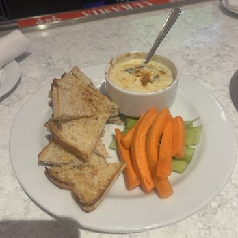 Fialova - Maryland crab dip - American Near Me - Bethesda, Maryland Fialova - Maryland crab dip - American Near Me - Bethesda, Maryland