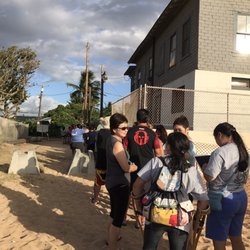 Haleiwa Jodo Mission - Waiting to buy a lantern 2017