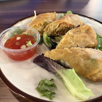 KMR Fusion & Sushi - Sushi Bars Near Me - Omaha, Nebraska