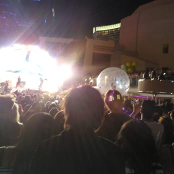 Boulevard Pool - The Flaming Lips concert with Wayne Coyne in a plastic ball rolling around on top of the crowd. - Swimming Pools Near Me - Las Vegas, Nevada Boulevard Pool - The Flaming Lips concert with Wayne Coyne in a plastic ball rolling around on top of the crowd. - Swimming Pools Near Me - Las Vegas, Nevada