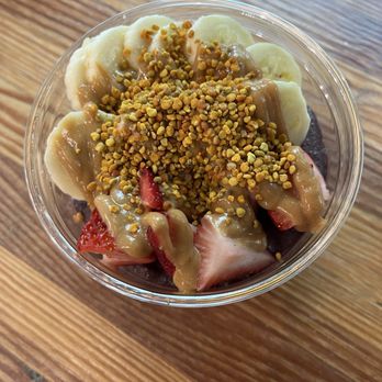 Method Juice Cafe - Mighty (with bee pollen) - Juice Bars & Smoothies Near Me - Spokane, Washington