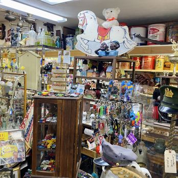 Ye Olde Antique & Curiosity Shop - Antiques Near Me - Flemington, New Jersey Ye Olde Antique & Curiosity Shop - Antiques Near Me - Flemington, New Jersey