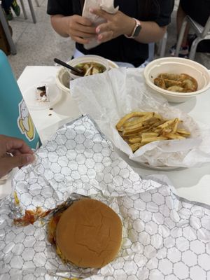 Custom Burger by null