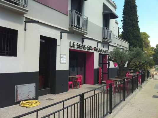 Le Sens Six Restaurant by null