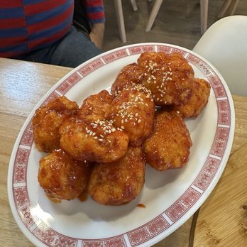 DosiiRoc Cafe - Boneless Korean fried chicken (small order) - Korean Near Me - Rochester, New York DosiiRoc Cafe - Boneless Korean fried chicken (small order) - Korean Near Me - Rochester, New York