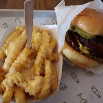 Shake Shack Union Station - Shack stack and cheese fries - Burgers Near Me - Washington, DC, District of Columbia Shake Shack Union Station - Shack stack and cheese fries - Burgers Near Me - Washington, DC, District of Columbia
