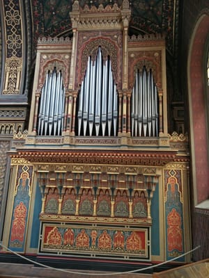 Spanish Synagogue by null