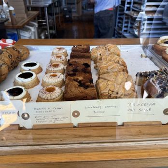 Brown Bear Bakery - Bakery case - Bakeries Near Me - Cincinnati, Ohio Brown Bear Bakery - Bakery case - Bakeries Near Me - Cincinnati, Ohio