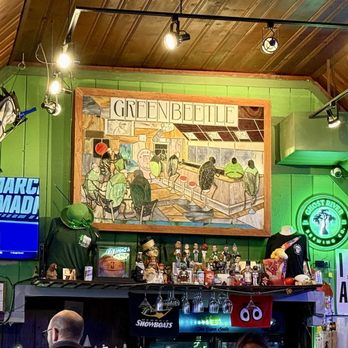 The Green Beetle - The main bar - American Near Me - Memphis, Tennessee