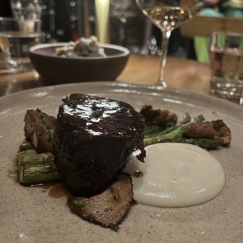 Verse - Braised Beef - Seafood Near Me - Toluca Lake, California Verse - Braised Beef - Seafood Near Me - Toluca Lake, California