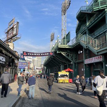 Fenway Park - Outside the Stadium - Stadiums & Arenas Near Me - Boston, Massachusetts Fenway Park - Outside the Stadium - Stadiums & Arenas Near Me - Boston, Massachusetts