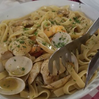 Casata Antica - Restaurants Near Me - Compostela, CEB