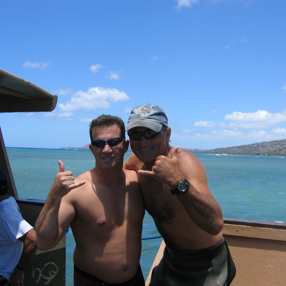 Manini Dive Company Hawaii - Scuba Diving Near Me - Honolulu, Hawaii