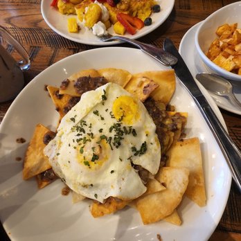 Another Broken Egg Cafe - Breakfast & Brunch Near Me - Overland Park, Kansas
